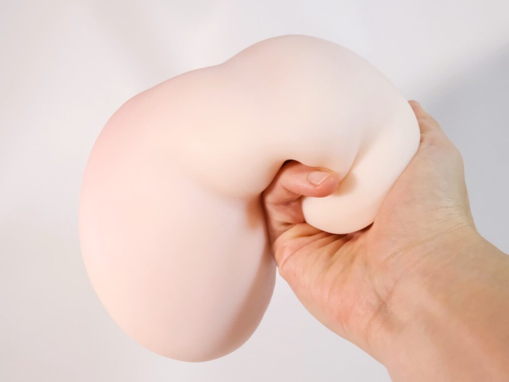 萌えあがる発情美人妻 完熟名器物語 JULIAのやわらかさ