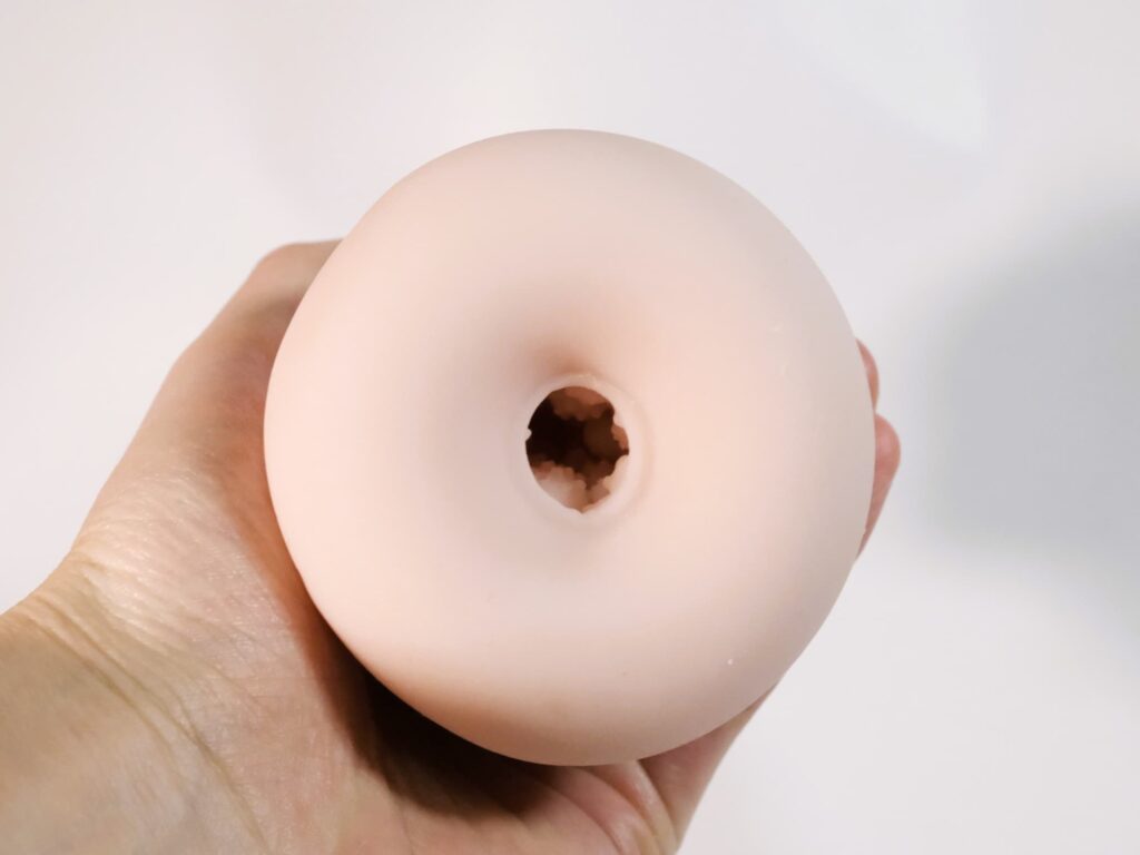 友達のママは僕のいいなりオナホの挿入口