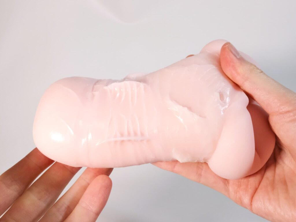 恍惚なあまねちゃん、実は中身がとんでもない二重構造でした。を裏返してみた