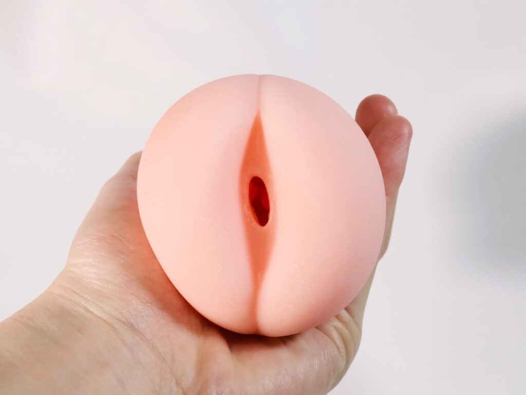 螺旋ホーンのもちひだメイド 肉厚まったりなご奉仕ハグの挿入口