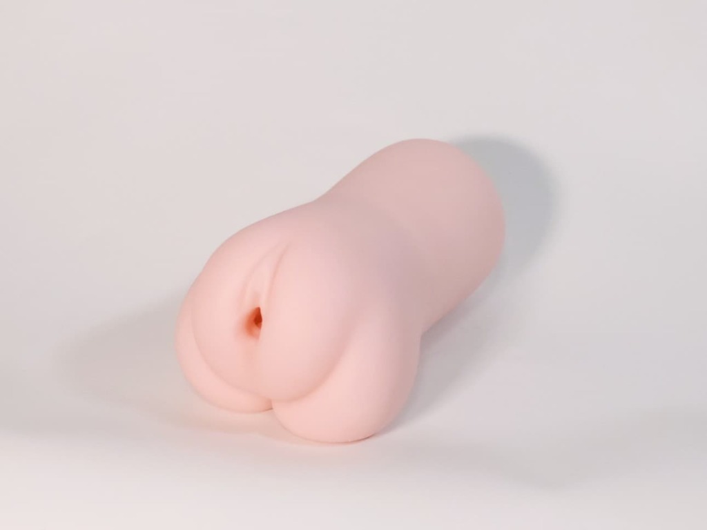 恍惚なあまねちゃん、実は中身がとんでもない二重構造でした。というオナホール