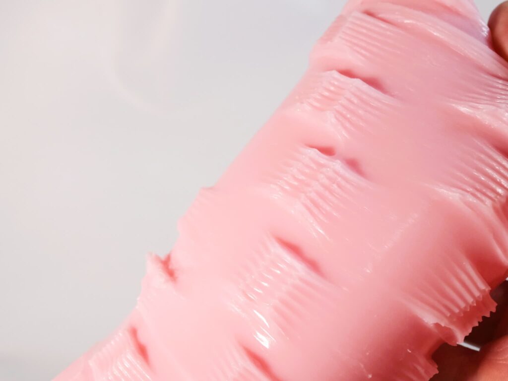 ももわれのヒダ突起