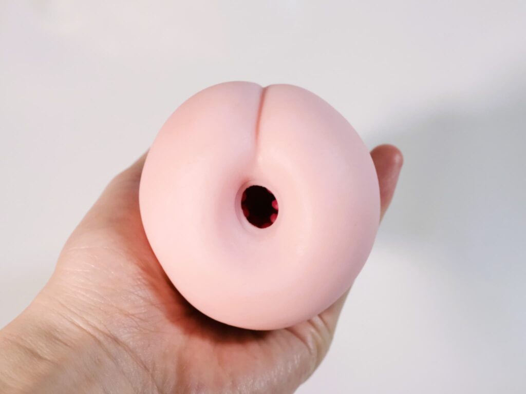 「Z李×枕営業成功者100人」体験調査データから生まれた伝説名器をリアル再現の挿入口