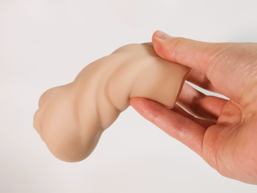 超ギャル盛りハンド つぶつぶイボピストンのやわらかさ