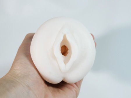 ふわぬる性感ダブルスティンガーの挿入口