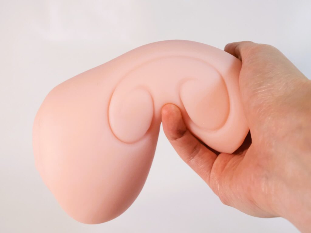 デカ女の一穴入根W子宮のやわらかさ