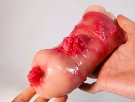 Cecile【岸和田セシル】の内部突起