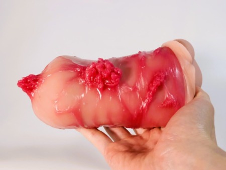 Cecile【岸和田セシル】を裏返してみた