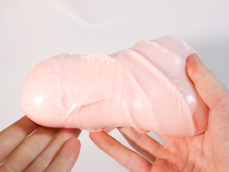 清楚なあまねちゃん、実は中身がとんでもない二重構造でした。を裏返してみた