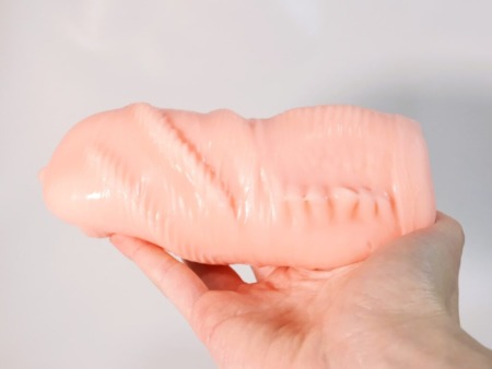 螺旋ホーンのもちひだメイド 肉厚まったりなご奉仕ハグを裏返してみた