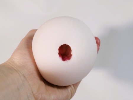 ツンでれパインの挿入口
