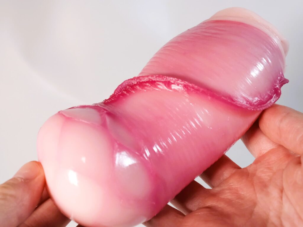 わるいこ屋さん せんぱぁい 薫子の手作りオナホでオナニーしてください ～マゾ好きないじあま後輩の媚び媚び偏愛オナホ搾精～ and 雲八はちの内部突起