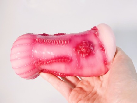 「Z李×枕営業成功者100人」体験調査データから生まれた伝説名器をリアル再現を裏返してみた