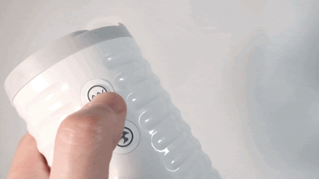 LOVENSE MAX2のスイッチオン