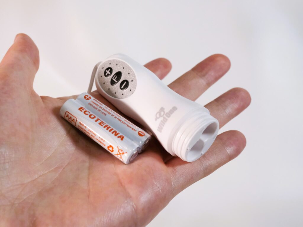 ニップルマジックは単四電池2本