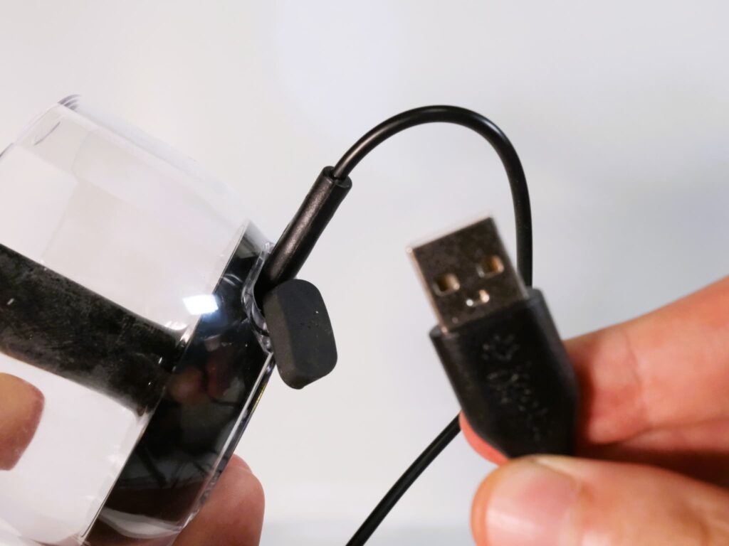 THE COCOONの温熱スティックの充電