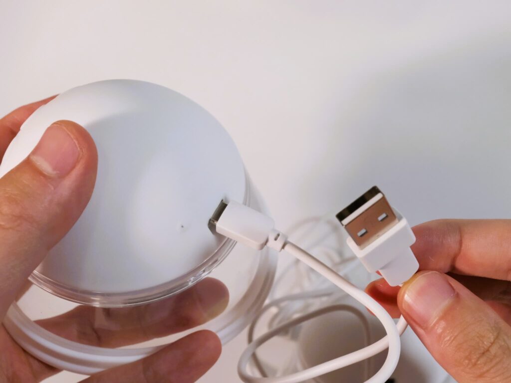 ニップルカップミライの充電方法
