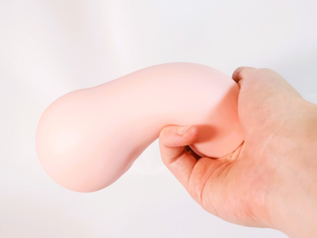次世代HOLE 極ヒダばーじん 人工皮膚のやわらかさ